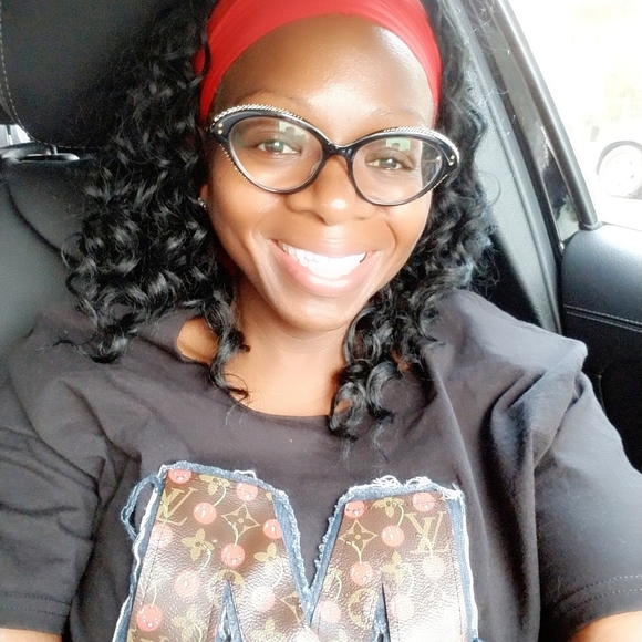 Meet your Posher, Melanie - Picture 8 of 16